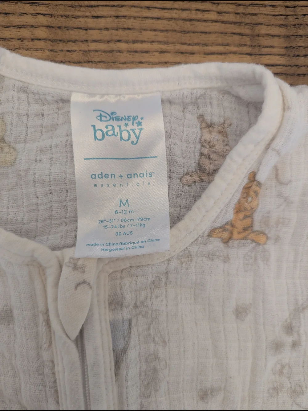 EUC Disney Baby Aden + Anais Classic Winnie the Pooh M 6-12 month sleep sack